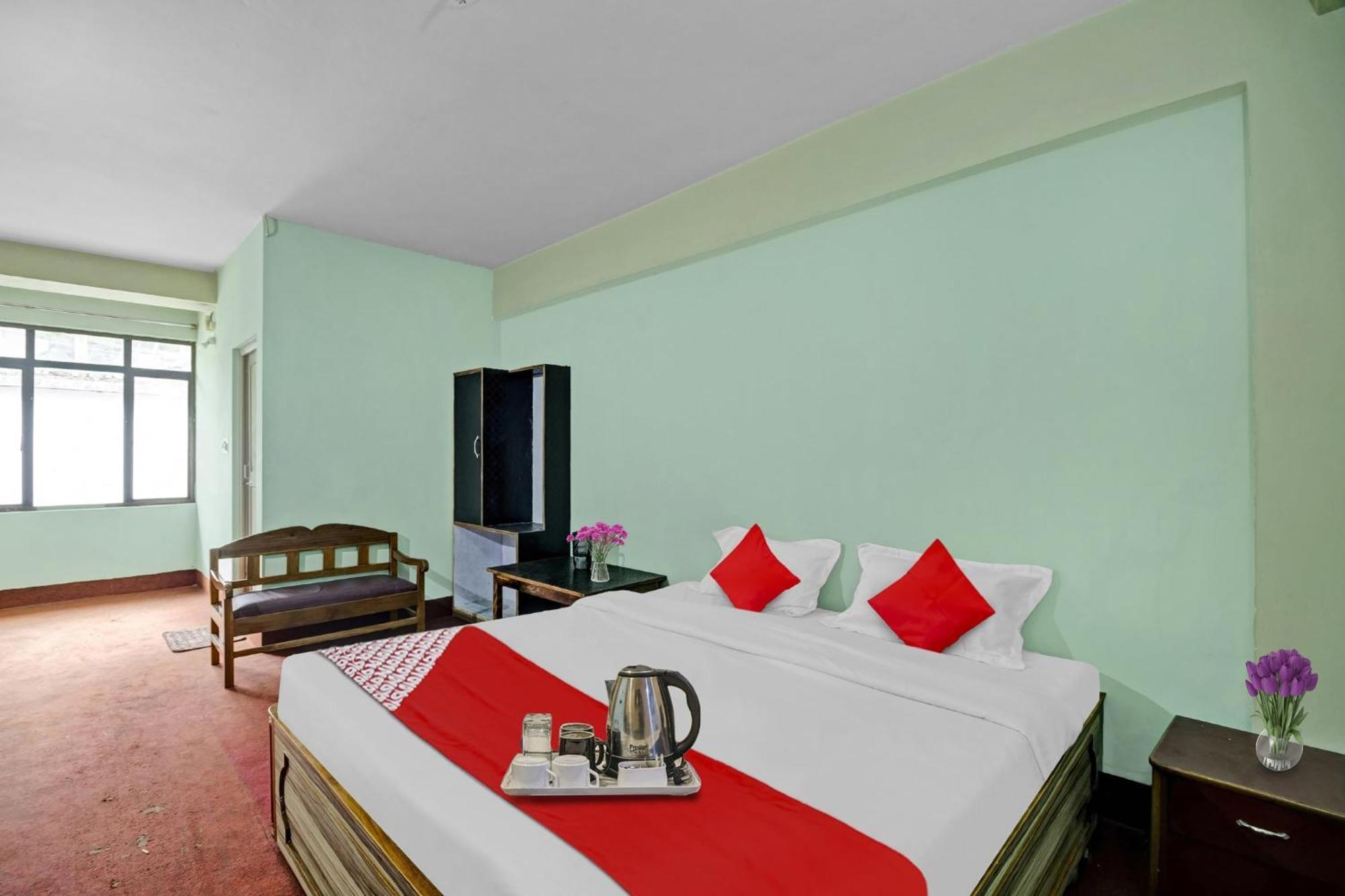 Hotel O Evergreen Guest House Shillong Exterior photo